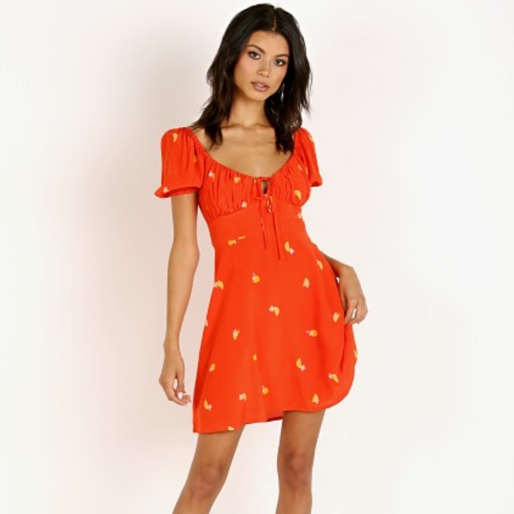 New ASTR the Label Nancy Dress Atomic Orange Size Medium